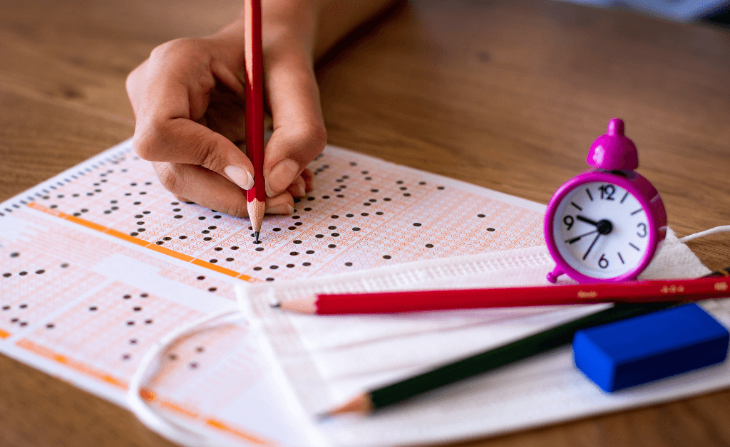 Strategi Efektif Menggunakan Tes TOEFL Prediction dalam Pengajaran Bahasa Inggris 1 Strategi Efektif Menggunakan Tes TOEFL Prediction dalam Pengajaran Bahasa Inggris