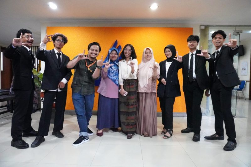 kursus bahasa Inggris SMA LIA Malang