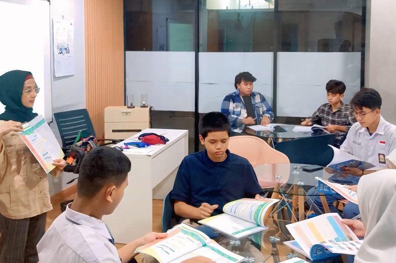 General English for Adults LIA Pajajaran