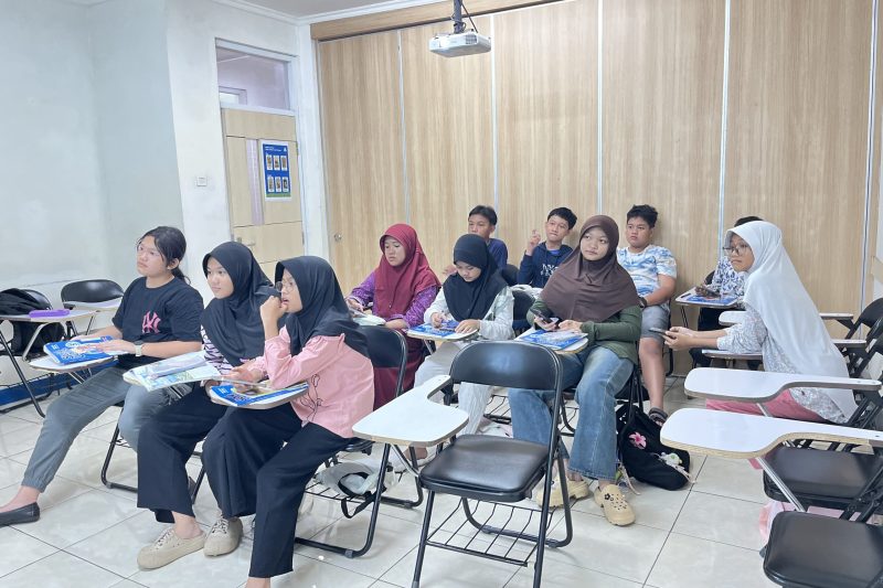 les bahasa Inggris di LIA Cirebon