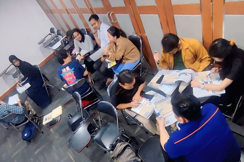 situasi kelas IELTS preparation LIA Pajajaran